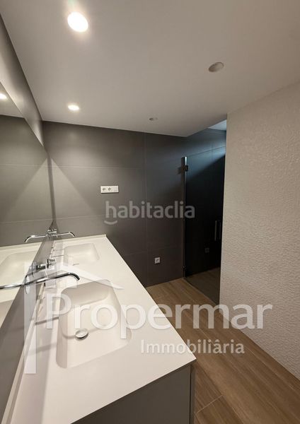 Foto f153d8b9-efca-4cea-a2ab-df11b2e25545. Casa amb calefacció aparcament piscina a Tiana