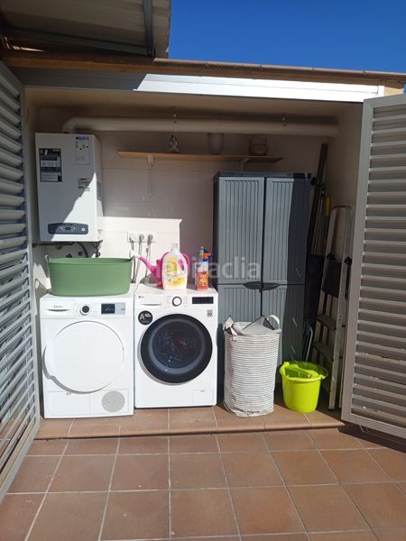 Foto 55c1e80a-75ec-4855-bf3b-e1f9a6902159. Pis amb calefacció piscina a Roca del Vallès (La)