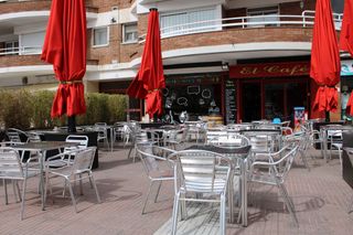 Lloguer Local Comercial a Roca del Vallès (La). Cafeteríabar en alquiler en el centro de la roca del vallès