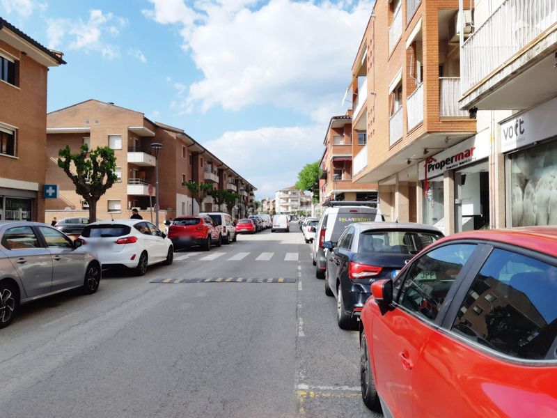 Foto d3773896-6cff-4b93-a83b-d22677b1d7dd. Local comercial a Roca del Vallès (La)