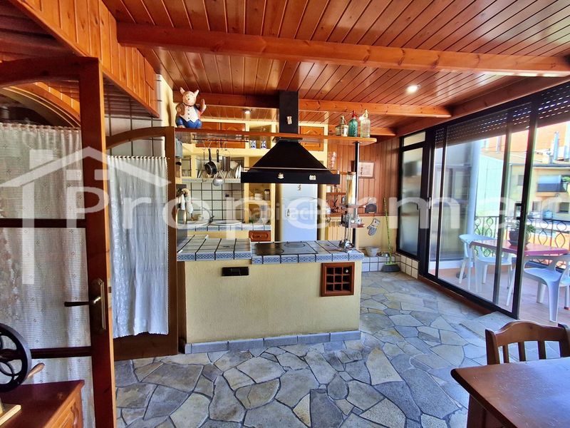 Foto 3b3c5cfe-c9eb-4606-ad71-064660a8959e. Casa adossada a Sant miquel Granollers