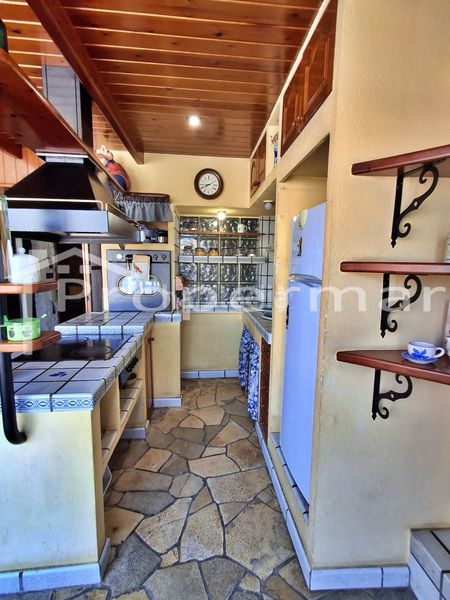Foto 422eeb9e-cd6e-4a52-9a1d-6eb6bf051b4d. Casa adossada a Sant miquel Granollers