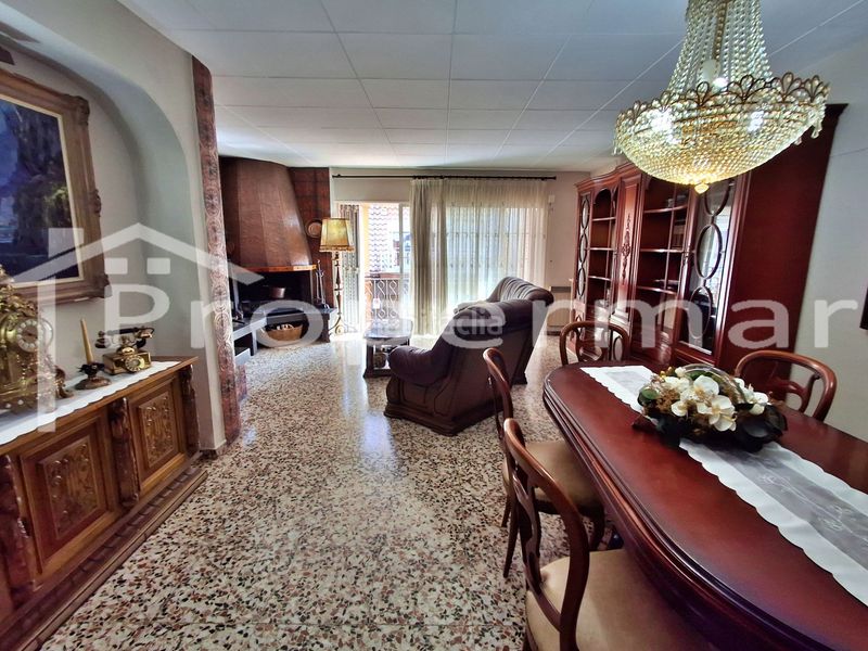 Foto 9f2f4537-6bd6-46a5-9e13-dd5e77af573e. Casa adossada a Sant miquel Granollers