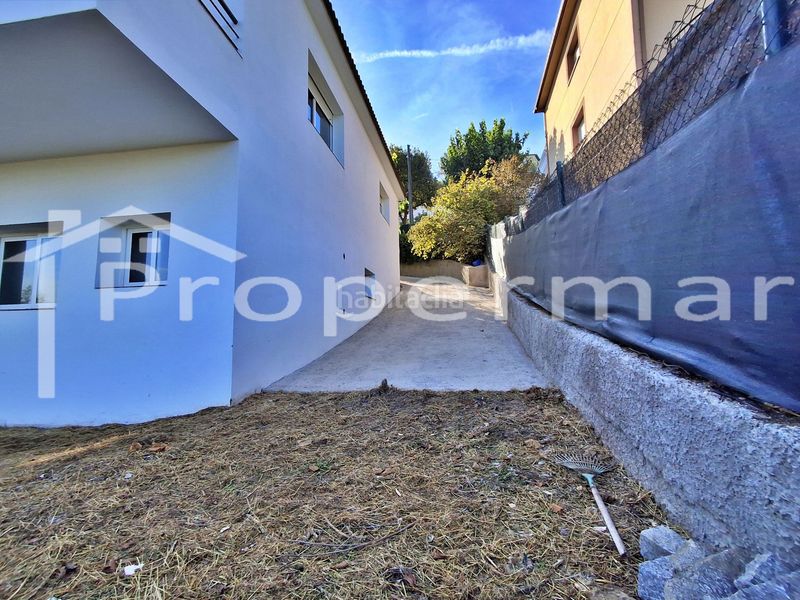 Foto 678973f9-f2df-46a4-9184-d0b61e5bddb1. Casa amb calefacció a Roca del Vallès (La)
