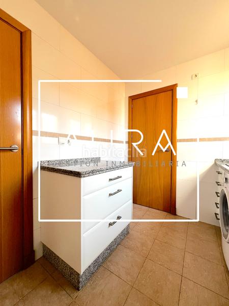 Foto 73f5cec9-117a-47cd-8de4-62b4c0d1705c. Appartamento con riscaldamento parcheggio in Centro Huelva