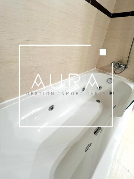 Foto 80d42124-a213-44ae-88a1-2955fd40a270. Appartamento con riscaldamento parcheggio in Centro Huelva