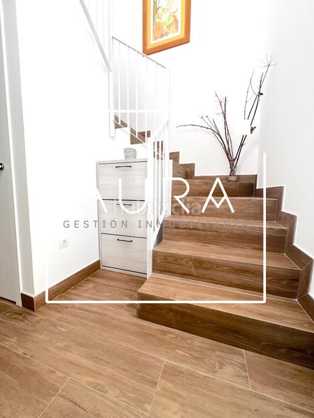 Foto 8c44fb0a-10b7-455f-95f9-4ecfc2a7af03. Semi detached house with heating parking pool in Dehesa - Monacilla Aljaraque