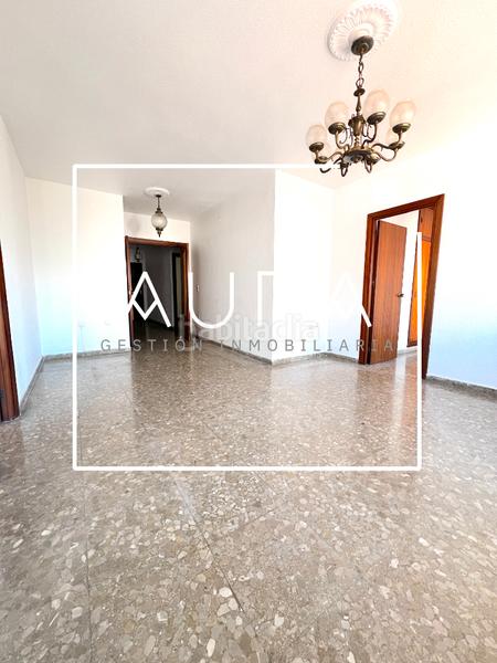 Foto b1815ca3-249c-4b95-83fe-6f0afc5c0e3a. Pis a Centro Huelva