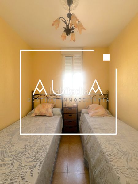 Foto 0d2672a7-8799-47a1-ae5d-7ed5ab4d7062. Casa adossada a Núcleo Urbano Aljaraque
