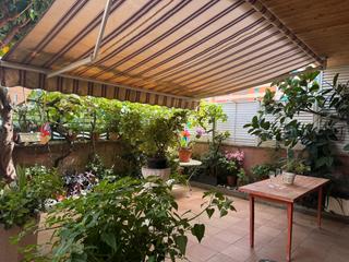 Maison jumelée à Sant Pere i Sant Pau. Venta adosado st pere i st pau