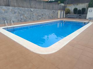 Rent Semi detached house in Secuita (La). Alquiler casa piscina comunitaria