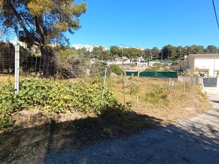 Terreny residencial a Urbanitzacions de Llevant. Terreno venta