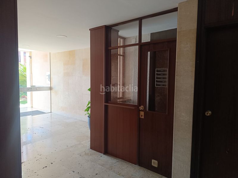 Foto d4d95519-3ab8-498f-8398-64b20f16ea82. Local comercial a Nou Eixample Nord Tarragona
