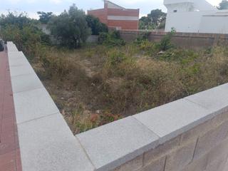 Terreno residencial  Carrer garrotxa. Presentamos en exclusiva, este terreno urbano situado en hostale