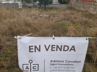 Residential Plot  Carrer garrotxa. Presentamos en exclusiva, este terreno urbano situado en hostale