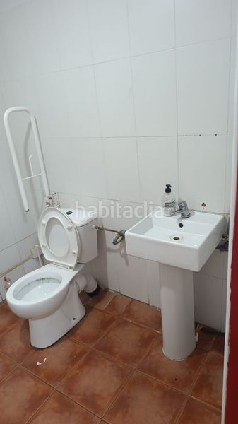 Foto 9c556beb-2911-4df1-b88a-594f4c49a8e4. Local comercial a Eixample Tarragona