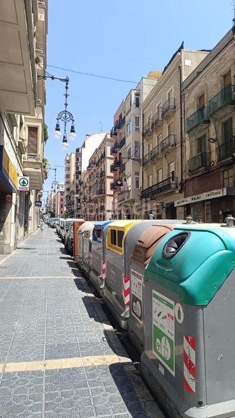 Foto 9c5d6824-bb95-4cbe-8bcd-5f09c9f79a5e. Local comercial a Eixample Tarragona