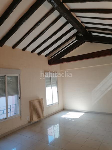 Foto cb4ba002-d882-4113-bafa-8fb3ad2bee95. Piso coso a tres minutos de plaza españa o plaza san miguel en Zaragoza