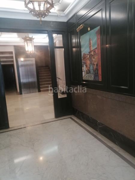 Foto f4312b53-59cc-40a0-b772-32367e3117af. Piso coso a tres minutos de plaza españa o plaza san miguel en Zaragoza