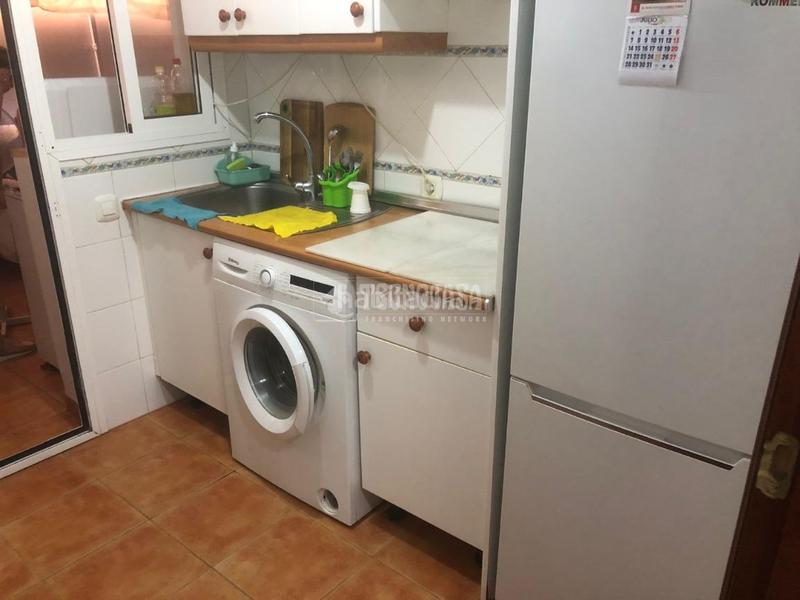 Foto 4ddbcf48-dcc5-4ac1-a5fd-a38ad2002d07. Piso  en venta en El Palo Málaga
