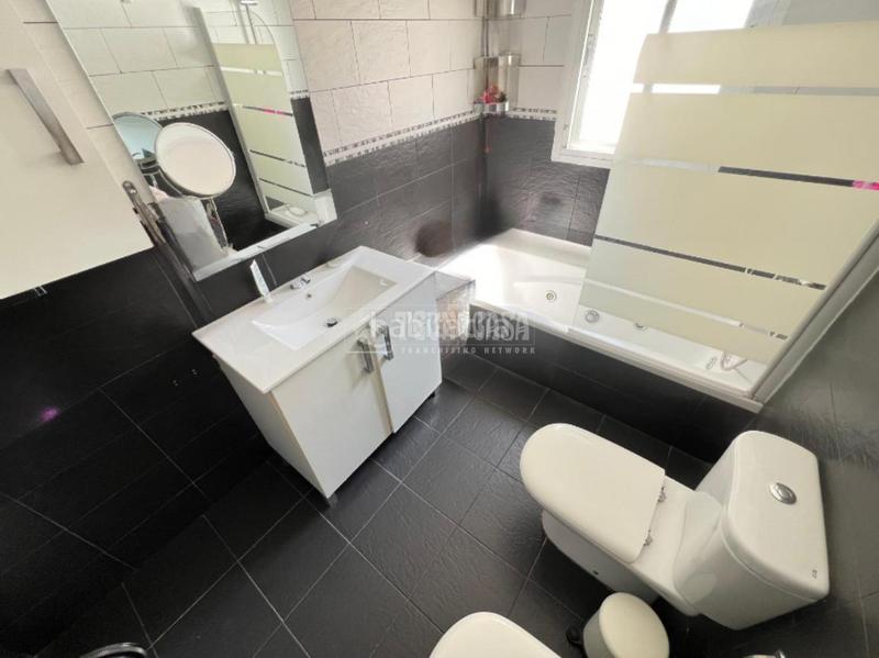 Foto 4513f796-74c6-45b4-b0c9-5ed0cb5b3113. Appartement dans El Palo Málaga