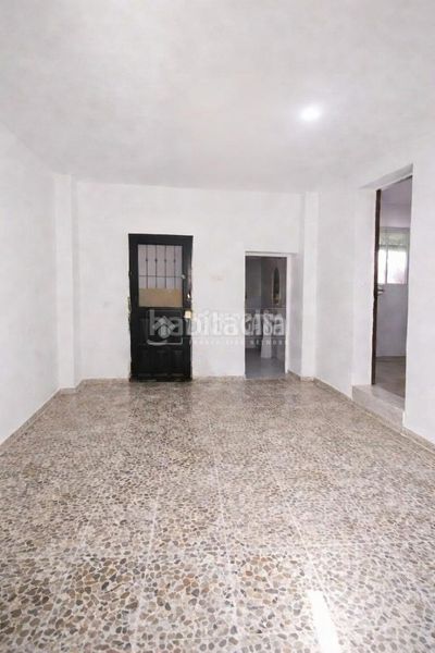 Foto 4c44d51f-daa1-425e-8306-93b3dbcf6d0e. Casa a El Palo Málaga