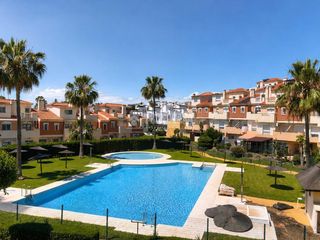 Doppelhaus in Añoreta Golf - Paraíso del Sol. Casa en venta en rincón de la victoria