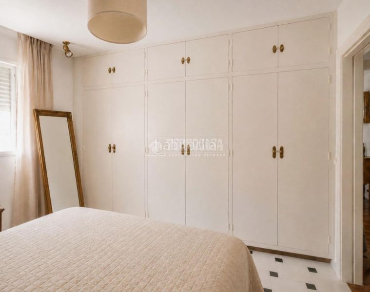 Foto 9cdd1f3a-edf4-4d0a-af3b-2445c647d091. Piso  en venta en El Palo Málaga