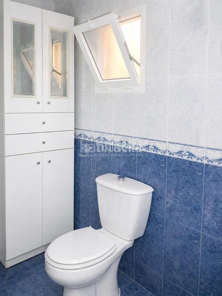 Foto 904db7e1-4bd0-4625-a2ab-ab1ab254330b. Casa aparellada a El Palo Málaga