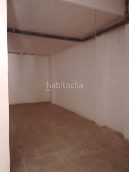 Foto c9f4212a-6af8-4487-b7a5-66fc2b1882ae. Local comercial a El Pedró Cornellà de Llobregat