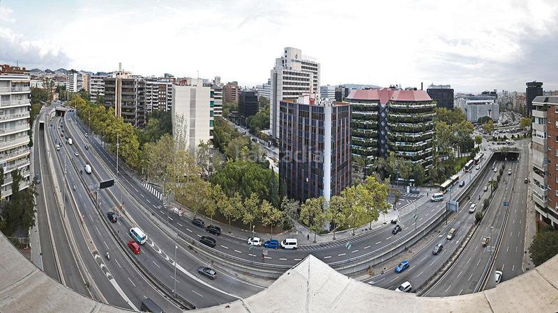 Foto 8db06546-6103-4f92-b222-9488efd3098c. Parking coche ¡¡aparque en solo 60 segundos desde la calle!! en Barcelona