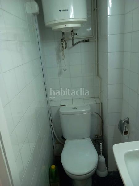 Foto e3064973-1a52-4bc3-a85e-a772d06a529b. Oficina amb calefacció a La Nova Esquerra de l´Eixample Barcelona