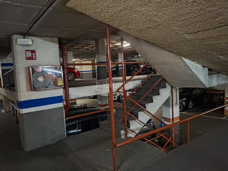 Foto d914bb05-1215-435a-a7f5-ffc998813b6e. Car parking in Sants Barcelona