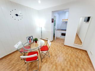 Planta baja  Carrer de berlín. Oportunidad por precio €/m² de vivienda en planta baja de 82m²,