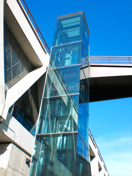 Foto 3bbc0730-e77f-49f9-b148-344fbdfedeb5. Flat in Sants-Badal Barcelona