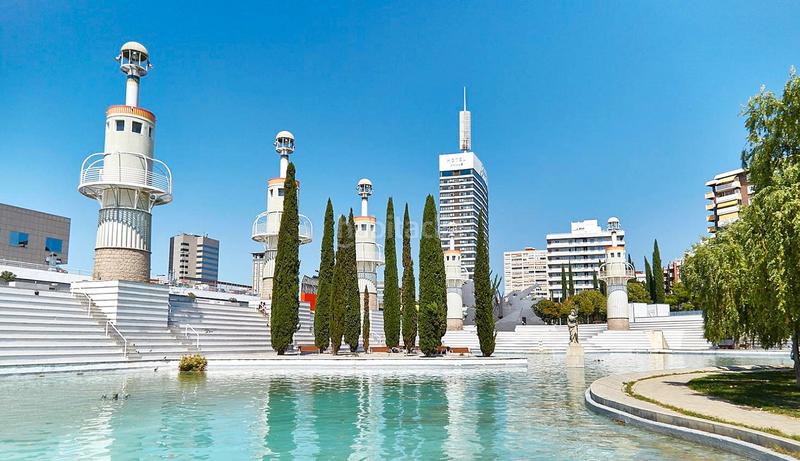 Foto 65051cd0-fd33-4904-9f56-c8e39bfba805. Flat in Sants-Badal Barcelona