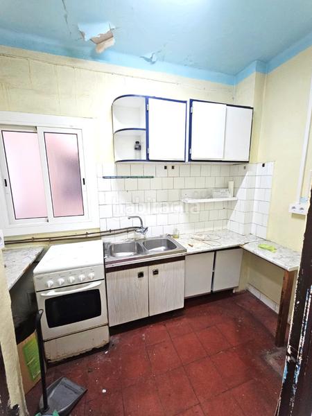 Foto 67dbd11d-1879-4f77-ae9f-e0dbc3f3969b. Flat in Sants-Badal Barcelona