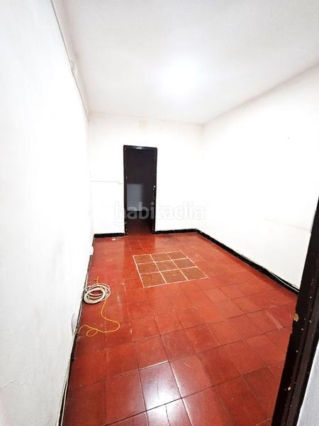Foto a28b6cfb-32d1-410f-be73-a5c7c498425c. Flat in Sants-Badal Barcelona