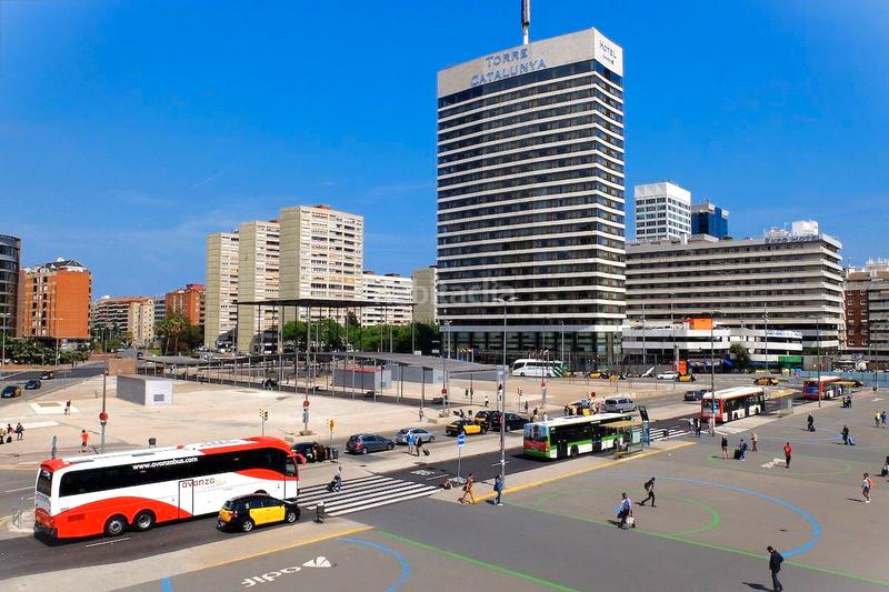 Foto c2e55603-5b48-4f77-ad42-b54ad9e47763. Flat in Sants-Badal Barcelona