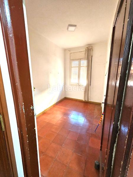 Foto c7b171a5-6246-4fcf-9f67-cc6028afed23. Flat in Sants-Badal Barcelona