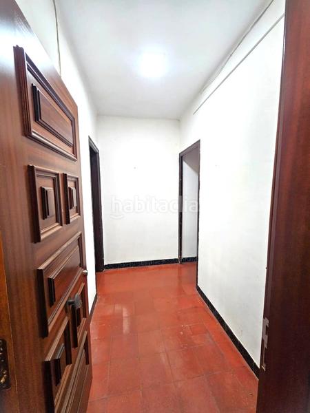 Foto e3b4a495-b7df-4829-9039-cf71a0924ff5. Flat in Sants-Badal Barcelona