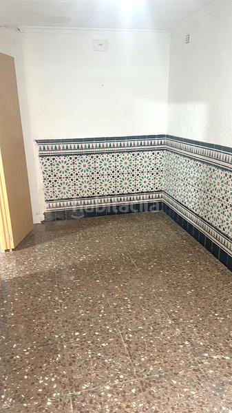 Foto a404d417-d6ea-43eb-95dc-445888e88af8. Rez-de-chaussée dans Santa Rosa Santa Coloma de Gramenet