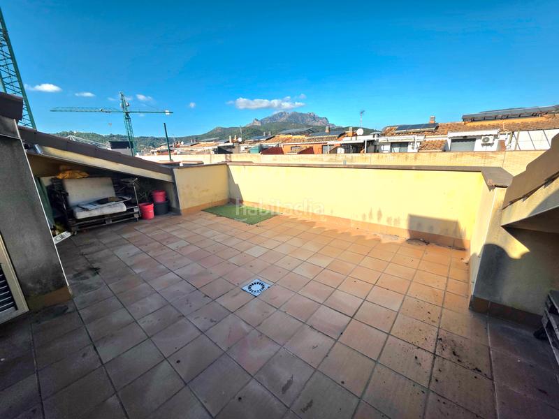 Foto 101baf74-f80f-4ef7-9d74-c6a52bfa043e. Penthouse with parking in Olesa de Montserrat