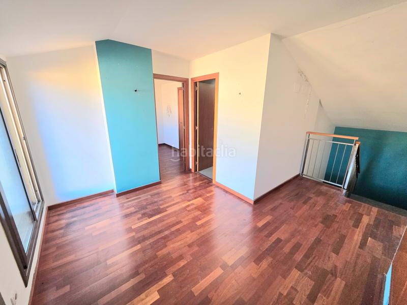 Foto 20a006d1-d93f-48ef-b3e9-543958f35d82. Penthouse with parking in Olesa de Montserrat