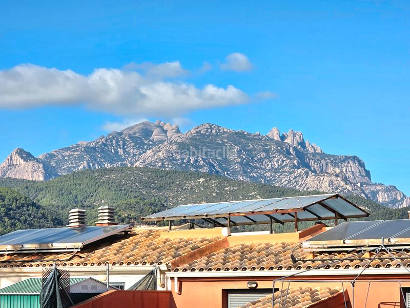 Foto 79896202-2216-4415-ad5e-93825b304076. Penthouse with parking in Olesa de Montserrat