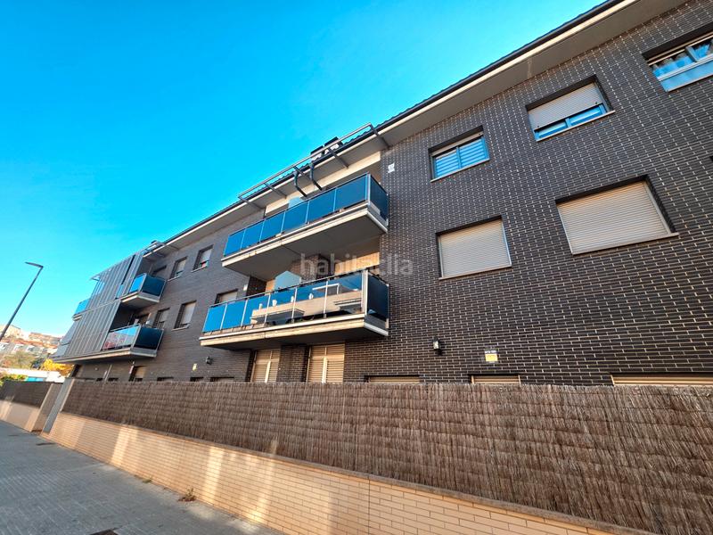 Foto 80f45b2a-319f-4bf2-8c1d-637cc75385cc. Penthouse with parking in Olesa de Montserrat