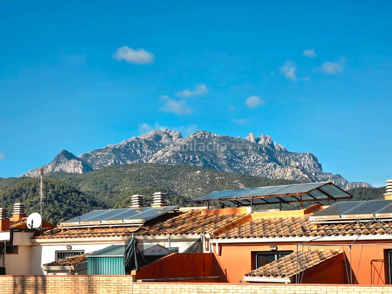 Foto e0c9e9e1-a313-4a83-ba56-39d297859ca1. Penthouse with parking in Olesa de Montserrat