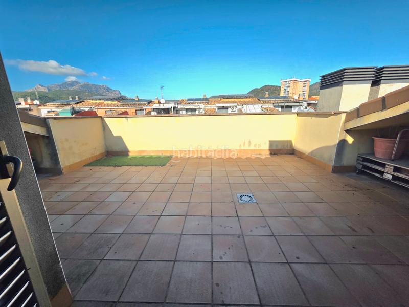 Foto e99ecb73-a78b-48ba-974f-71376ecb610e. Penthouse with parking in Olesa de Montserrat