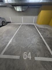 Aparcament cotxe a Carrer de cornellà 2. Parking seminuevo coche grande!!!!!