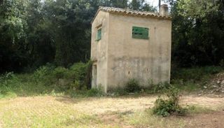 Finca r�stica a Forallac. Parcela en forallac